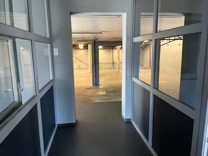 To Let Commercial Property for Rent in Killarney Gardens Western Cape